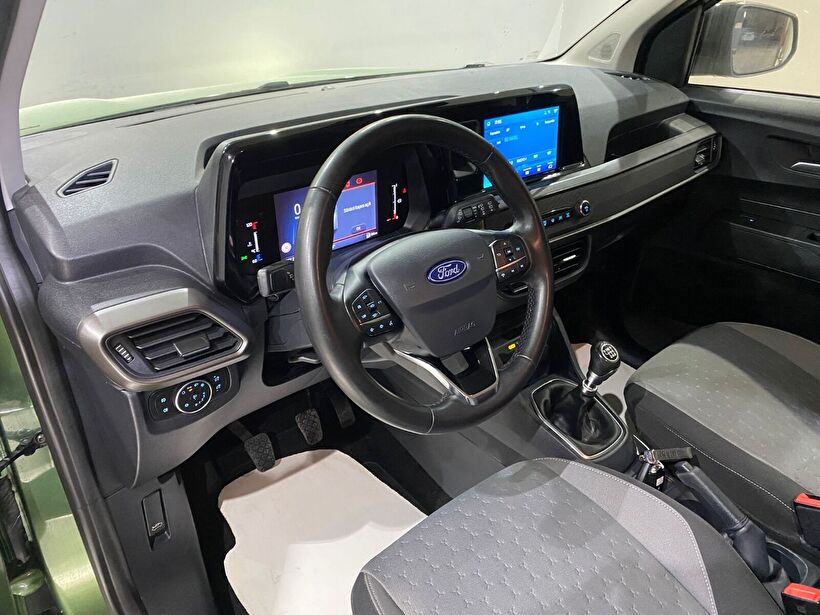 2024 Dizel Manuel Ford Tourneo Courier Yeşil Gürel Tasarım Aksesuar Otomotiv San. Tic. Ltd. Şti.
