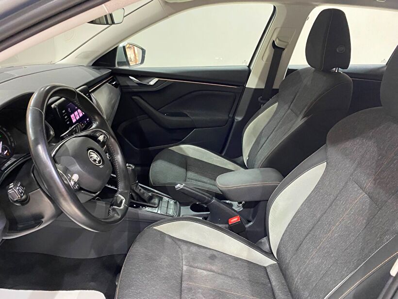 2021 Benzin Otomatik Skoda Scala Gümüş Gri Gürel Tasarım Aksesuar Otomotiv San. Tic. Ltd. Şti.