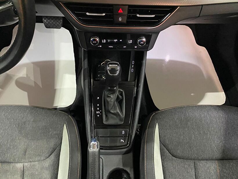 2021 Benzin Otomatik Skoda Scala Gümüş Gri Gürel Tasarım Aksesuar Otomotiv San. Tic. Ltd. Şti.