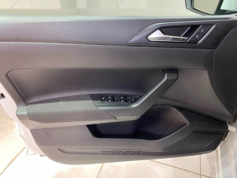 2024 Benzin Manuel Volkswagen Polo Beyaz Gürel Tasarım Aksesuar Otomotiv San. Tic. Ltd. Şti.
