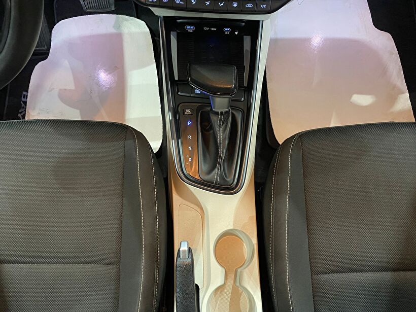 2024 Benzin Otomatik Hyundai Bayon Beyaz Gürel Tasarım Aksesuar Otomotiv San. Tic. Ltd. Şti.