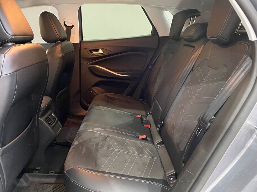 2023 Benzin Otomatik Opel Grandland Gri Gürel Tasarım Aksesuar Otomotiv San. Tic. Ltd. Şti.