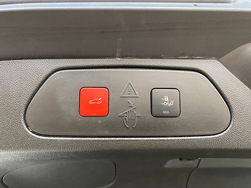 2023 Benzin Otomatik Opel Grandland Gri Gürel Tasarım Aksesuar Otomotiv San. Tic. Ltd. Şti.