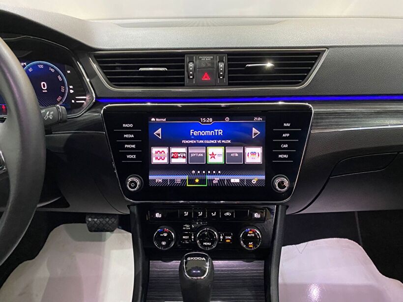 2023 Benzin Otomatik Skoda Superb Gri Gürel Tasarım Aksesuar Otomotiv San. Tic. Ltd. Şti.