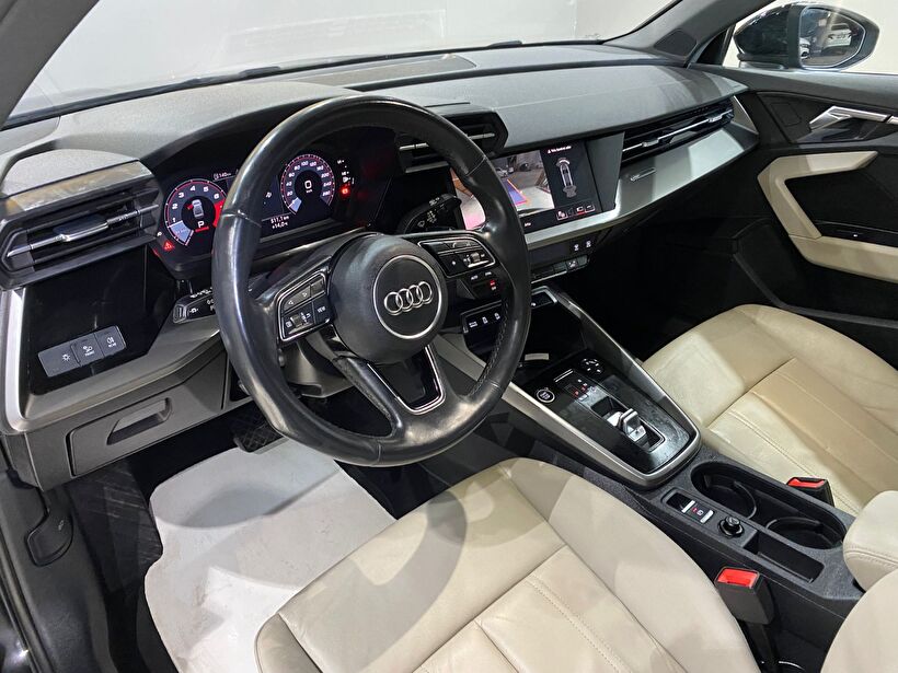 2022 MHEV Otomatik Audi A3 Siyah Gürel Tasarım Aksesuar Otomotiv San. Tic. Ltd. Şti.