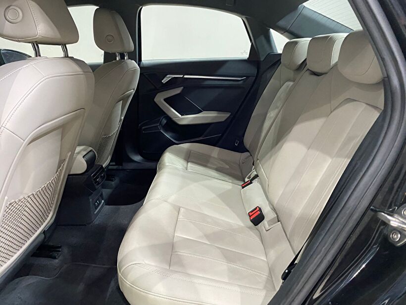 2022 MHEV Otomatik Audi A3 Siyah Gürel Tasarım Aksesuar Otomotiv San. Tic. Ltd. Şti.