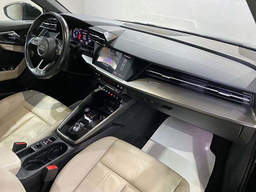 2022 MHEV Otomatik Audi A3 Siyah Gürel Tasarım Aksesuar Otomotiv San. Tic. Ltd. Şti.