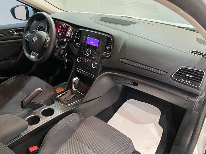 2021 Benzin Otomatik Renault Megane Beyaz Gürel Tasarım Aksesuar Otomotiv San. Tic. Ltd. Şti.