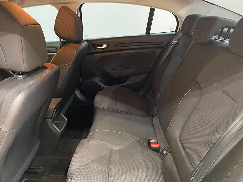 2021 Benzin Otomatik Renault Megane Beyaz Gürel Tasarım Aksesuar Otomotiv San. Tic. Ltd. Şti.