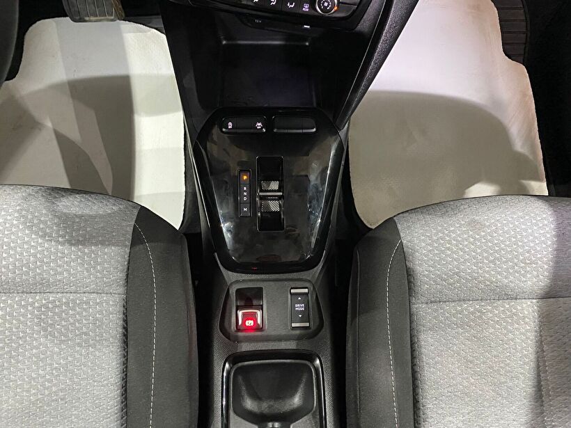 2025 Benzin Otomatik Opel Corsa Gri Gürel Tasarım Aksesuar Otomotiv San. Tic. Ltd. Şti.