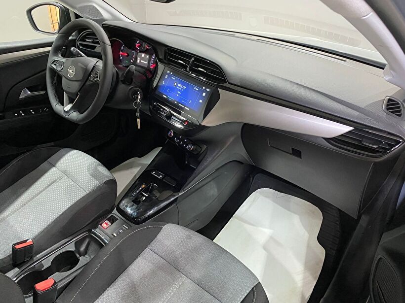 2025 Benzin Otomatik Opel Corsa Gri Gürel Tasarım Aksesuar Otomotiv San. Tic. Ltd. Şti.