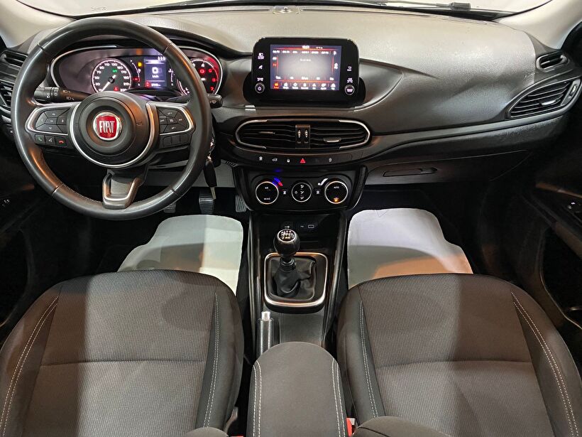 2021 Dizel Manuel Fiat Egea Beyaz Gürel Tasarım Aksesuar Otomotiv San. Tic. Ltd. Şti.