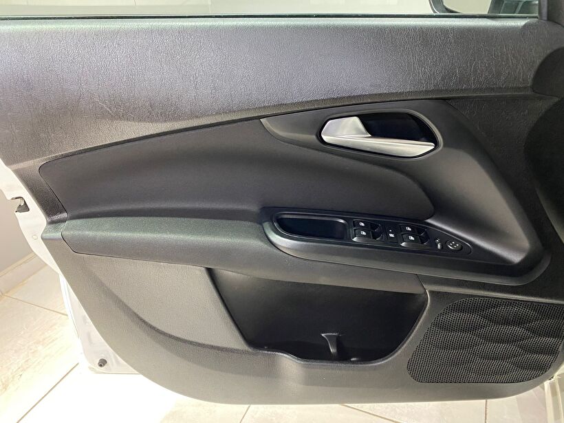 2021 Dizel Manuel Fiat Egea Beyaz Gürel Tasarım Aksesuar Otomotiv San. Tic. Ltd. Şti.