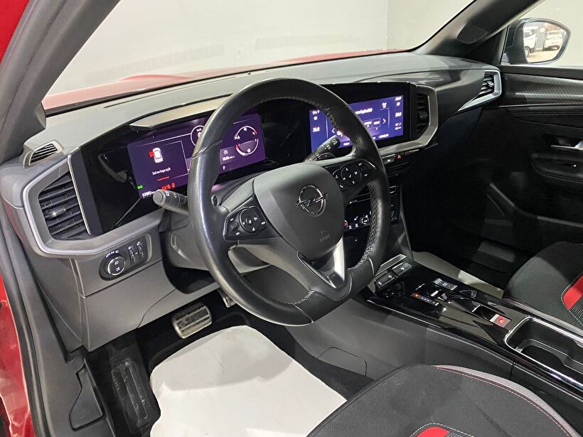 2023 Benzin Otomatik Opel Mokka Kırmızı Gürel Tasarım Aksesuar Otomotiv San. Tic. Ltd. Şti.