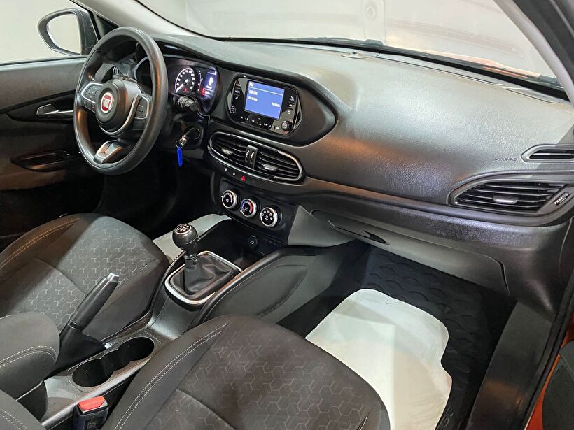 2023 Benzin Manuel Fiat Egea Cross Turuncu Gürel Tasarım Aksesuar Otomotiv San. Tic. Ltd. Şti.