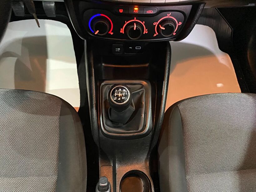2020 Dizel Manuel Fiat Egea Beyaz Gürel Tasarım Aksesuar Otomotiv San. Tic. Ltd. Şti.