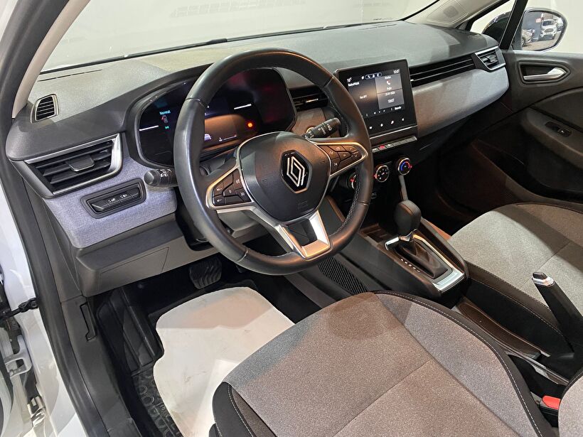 2024 Benzin Otomatik Renault Clio Beyaz Gürel Tasarım Aksesuar Otomotiv San. Tic. Ltd. Şti.