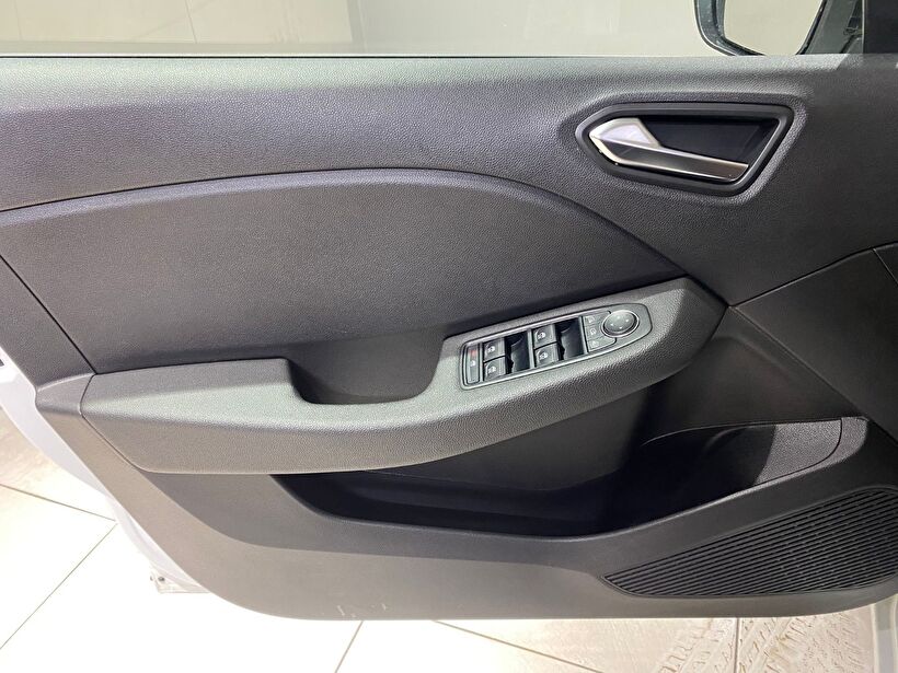 2024 Benzin Otomatik Renault Clio Beyaz Gürel Tasarım Aksesuar Otomotiv San. Tic. Ltd. Şti.