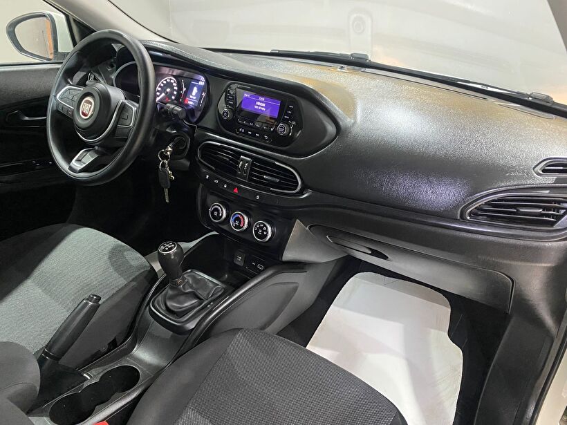 2021 Dizel Manuel Fiat Egea Beyaz Gürel Tasarım Aksesuar Otomotiv San. Tic. Ltd. Şti.