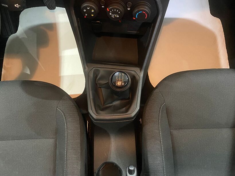 2022 Benzin Manuel Renault Taliant Beyaz Gürel Tasarım Aksesuar Otomotiv San. Tic. Ltd. Şti.