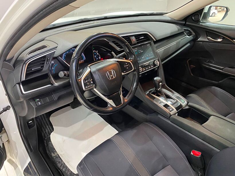 2019 Benzin Otomatik Honda Civic Beyaz Gürel Tasarım Aksesuar Otomotiv San. Tic. Ltd. Şti.