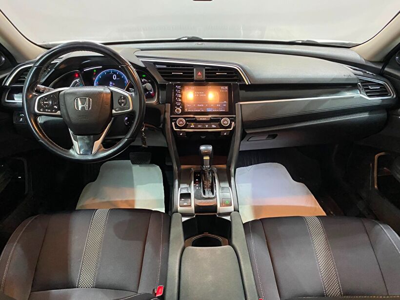 2019 Benzin Otomatik Honda Civic Beyaz Gürel Tasarım Aksesuar Otomotiv San. Tic. Ltd. Şti.