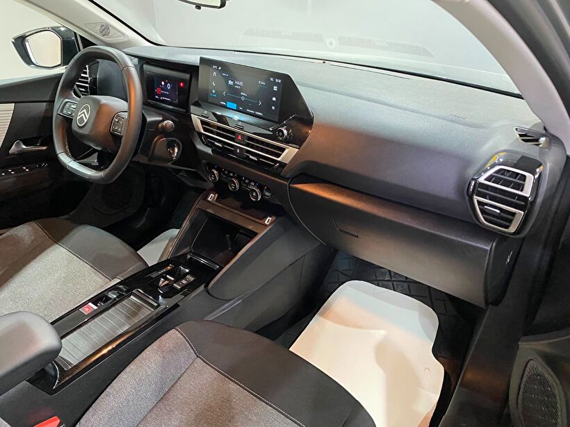 2025 Benzin Otomatik Citroen C4 X Gri Gürel Tasarım Aksesuar Otomotiv San. Tic. Ltd. Şti.