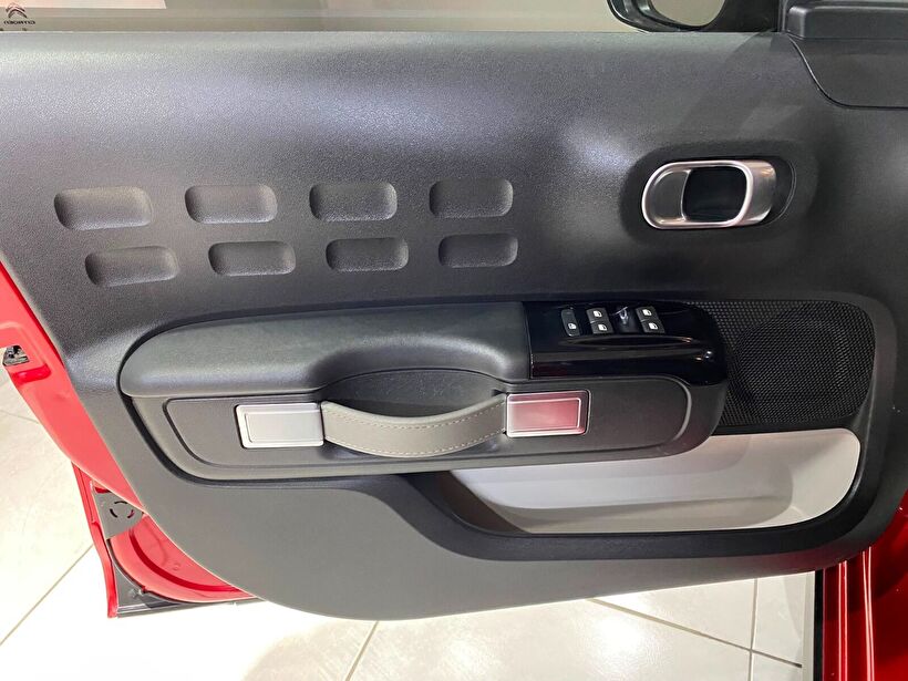 2021 Benzin Manuel Citroen C3 Kırmızı Gürel Tasarım Aksesuar Otomotiv San. Tic. Ltd. Şti.