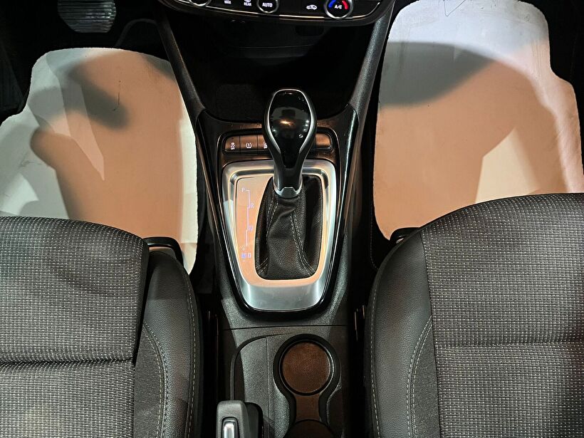 2022 Benzin Otomatik Opel Crossland Mavi Gürel Tasarım Aksesuar Otomotiv San. Tic. Ltd. Şti.