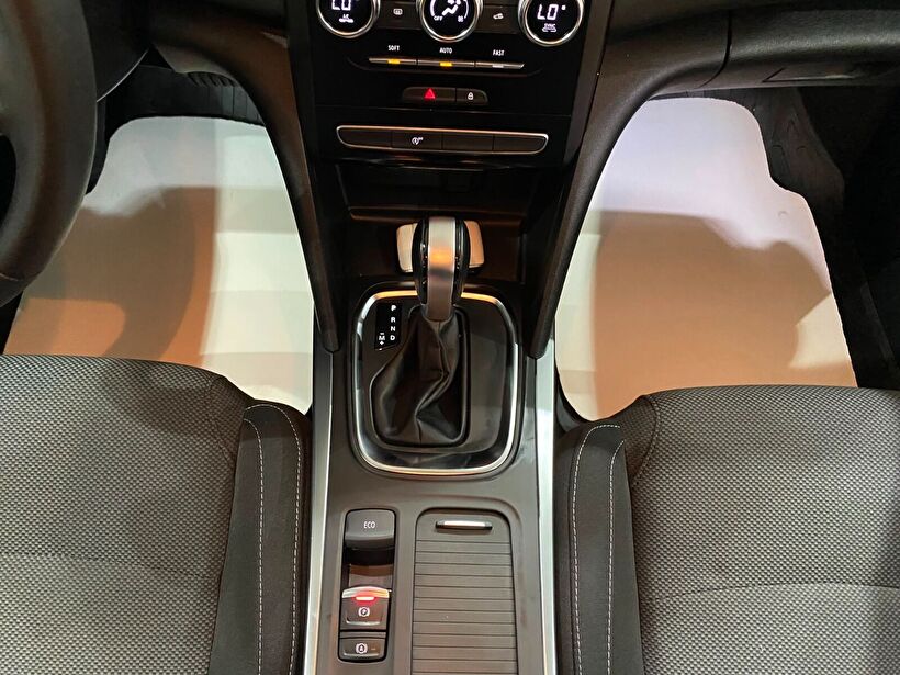 2023 Benzin Otomatik Renault Megane Gri Gürel Tasarım Aksesuar Otomotiv San. Tic. Ltd. Şti.