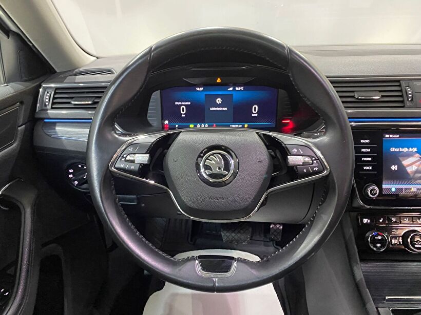 2022 Benzin Otomatik Skoda Superb Gri Gürel Tasarım Aksesuar Otomotiv San. Tic. Ltd. Şti.