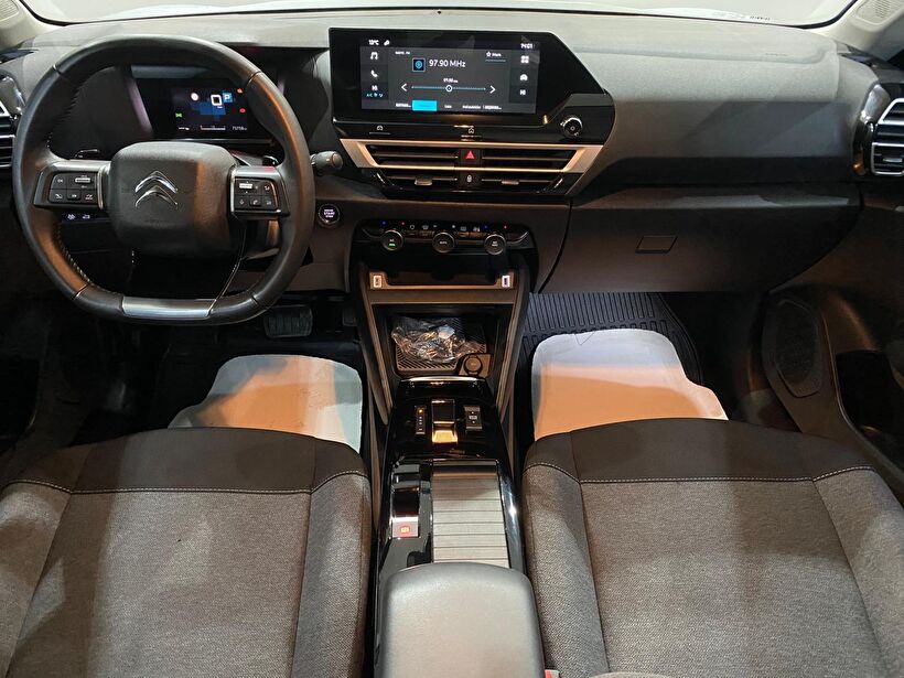 2023 Benzin Otomatik Citroen C4 X Gri Gürel Tasarım Aksesuar Otomotiv San. Tic. Ltd. Şti.