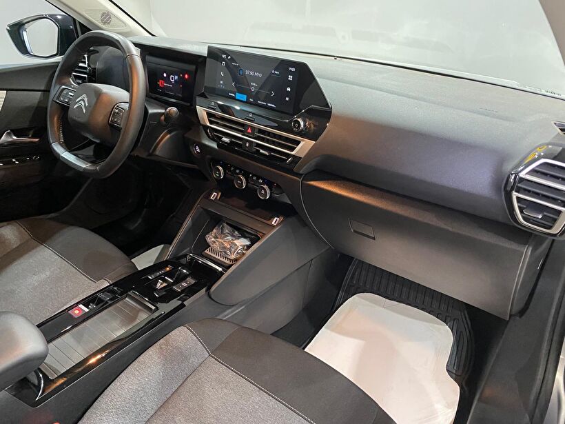 2023 Benzin Otomatik Citroen C4 X Gri Gürel Tasarım Aksesuar Otomotiv San. Tic. Ltd. Şti.