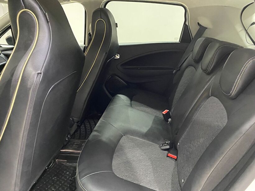 2022 Elektrik Otomatik Renault ZOE Beyaz Gürel Tasarım Aksesuar Otomotiv San. Tic. Ltd. Şti.