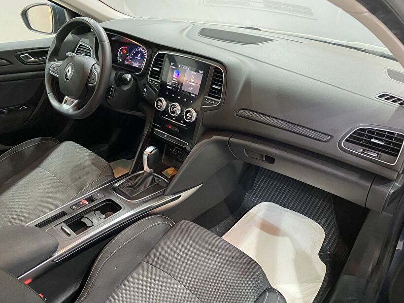 2023 Benzin Otomatik Renault Megane Gri Gürel Tasarım Aksesuar Otomotiv San. Tic. Ltd. Şti.