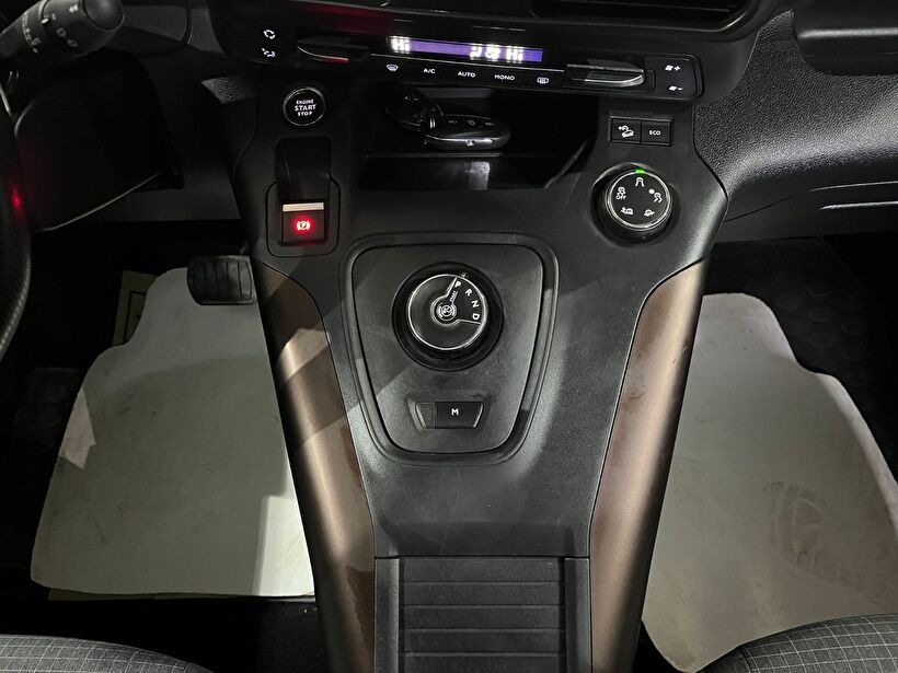 2019 Dizel Otomatik Peugeot Rifter Kahverengi Gürel Tasarım Aksesuar Otomotiv San. Tic. Ltd. Şti.