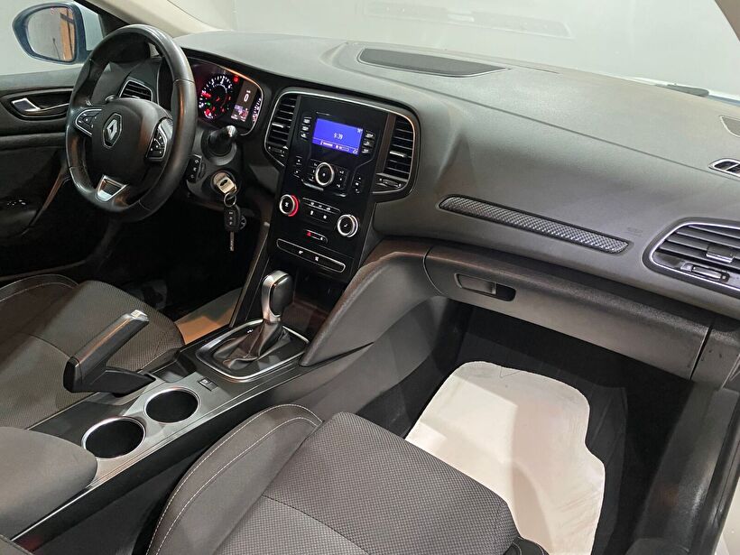 2021 Dizel Otomatik Renault Megane Beyaz Gürel Tasarım Aksesuar Otomotiv San. Tic. Ltd. Şti.