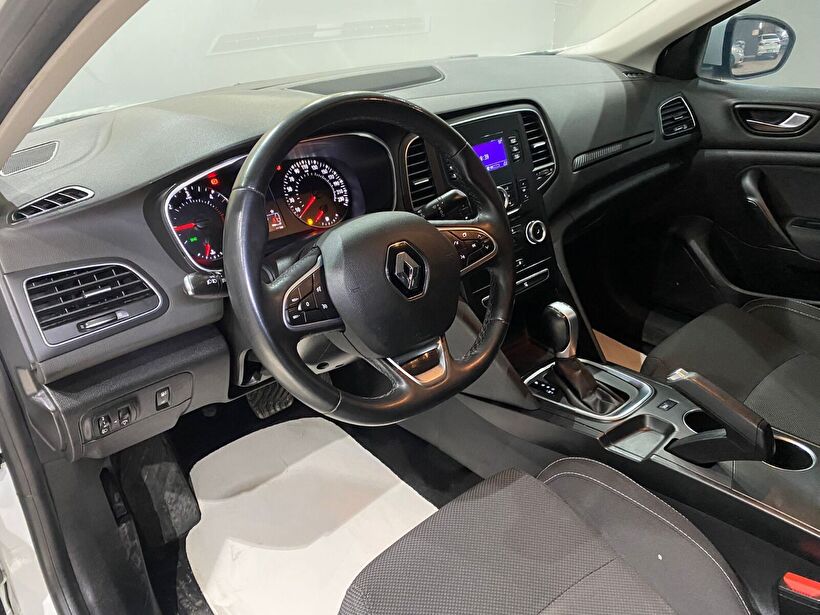 2021 Dizel Otomatik Renault Megane Beyaz Gürel Tasarım Aksesuar Otomotiv San. Tic. Ltd. Şti.