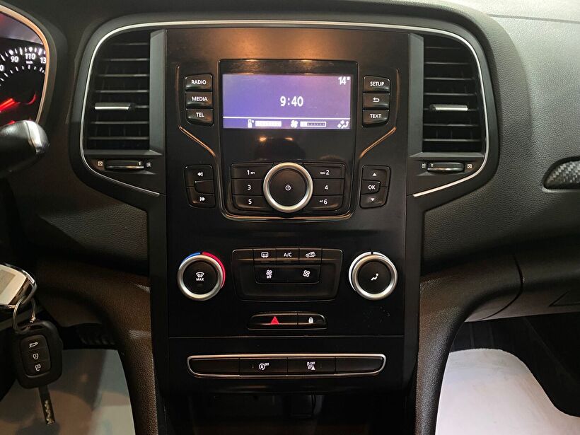 2021 Dizel Otomatik Renault Megane Beyaz Gürel Tasarım Aksesuar Otomotiv San. Tic. Ltd. Şti.