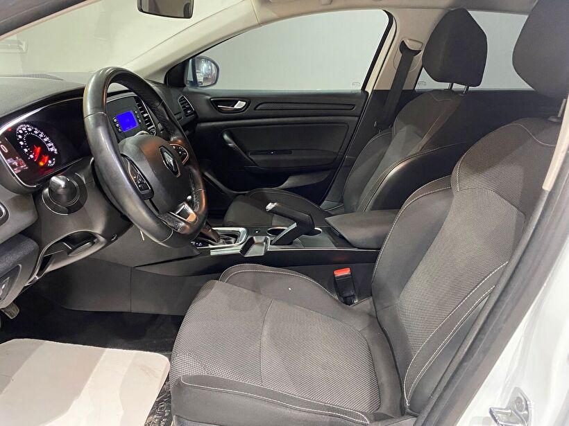 2021 Dizel Otomatik Renault Megane Beyaz Gürel Tasarım Aksesuar Otomotiv San. Tic. Ltd. Şti.
