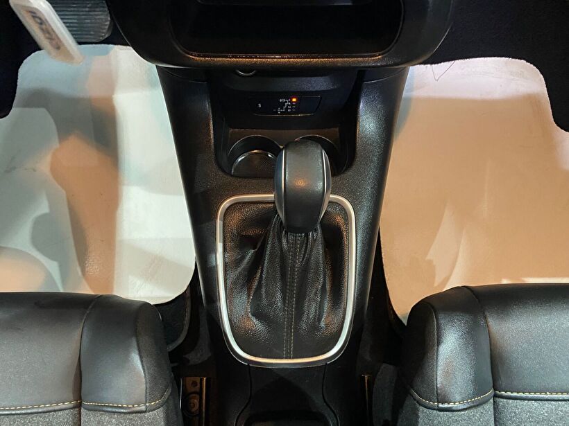 2023 Benzin Otomatik Citroen C3 Gri Gürel Tasarım Aksesuar Otomotiv San. Tic. Ltd. Şti.