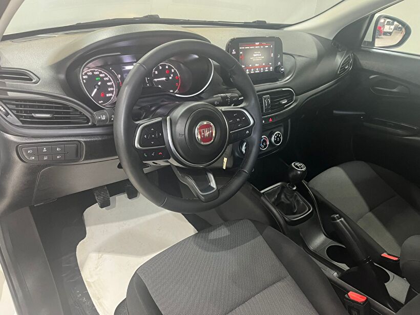 2024 Benzin Manuel Fiat Egea Beyaz Gürel Tasarım Aksesuar Otomotiv San. Tic. Ltd. Şti.