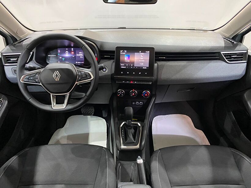 2025 Benzin Otomatik Renault Clio Gri Gürel Tasarım Aksesuar Otomotiv San. Tic. Ltd. Şti.