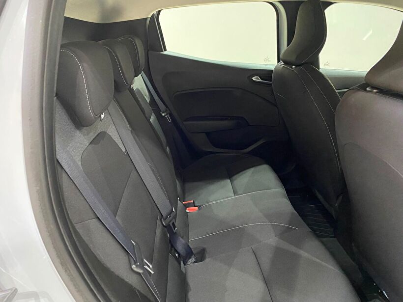 2025 Benzin Otomatik Renault Clio Gri Gürel Tasarım Aksesuar Otomotiv San. Tic. Ltd. Şti.