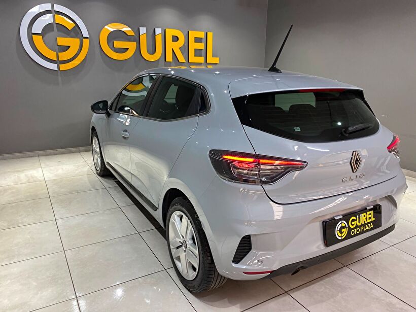 2025 Benzin Otomatik Renault Clio Gri Gürel Tasarım Aksesuar Otomotiv San. Tic. Ltd. Şti.