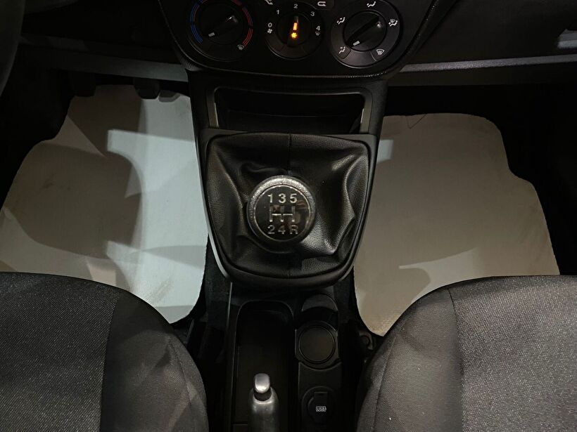 2021 Dizel Manuel Fiat Fiorino Combi Beyaz Gürel Tasarım Aksesuar Otomotiv San. Tic. Ltd. Şti.