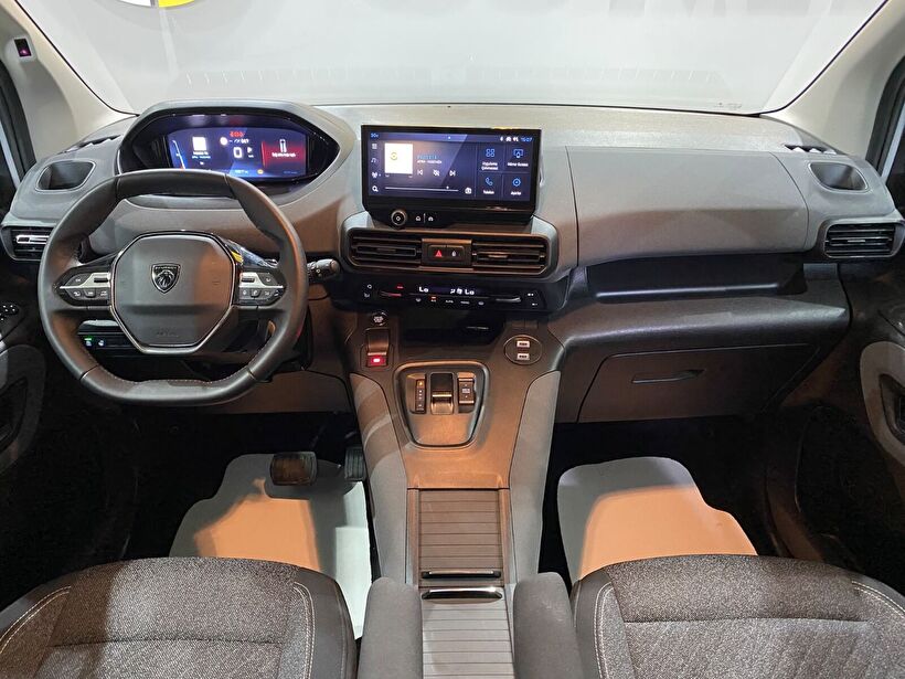 2026 Dizel Otomatik Peugeot Rifter Beyaz Gürel Tasarım Aksesuar Otomotiv San. Tic. Ltd. Şti.