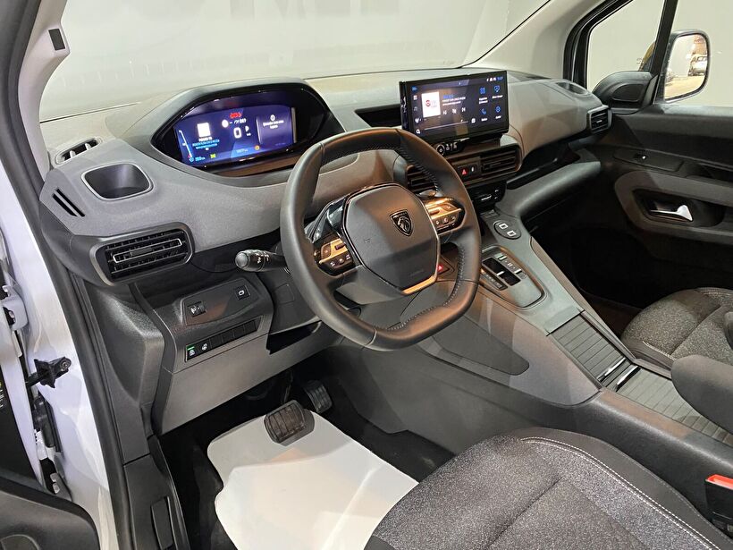 2026 Dizel Otomatik Peugeot Rifter Beyaz Gürel Tasarım Aksesuar Otomotiv San. Tic. Ltd. Şti.