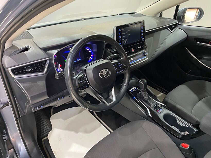 2022 Hybrid Otomatik Toyota Corolla Gri Gürel Tasarım Aksesuar Otomotiv San. Tic. Ltd. Şti.