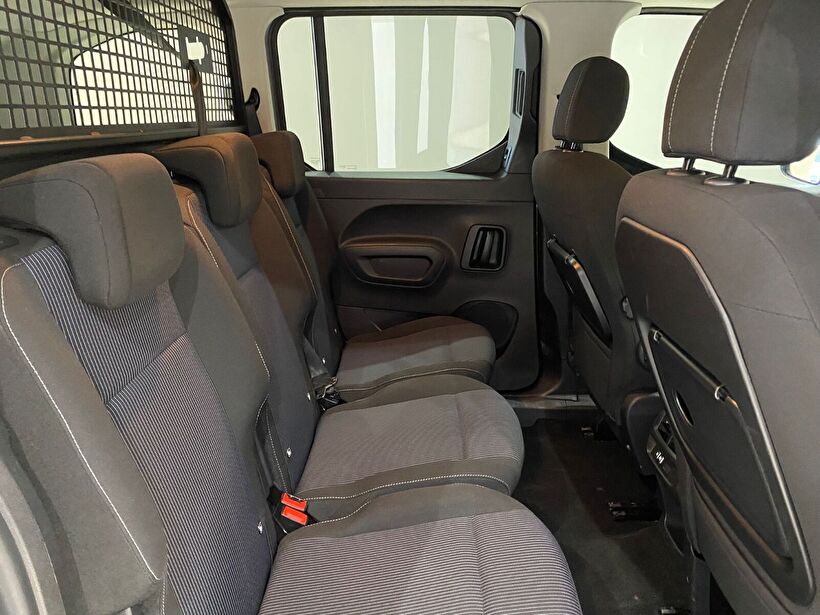 2025 Dizel Otomatik Fiat Doblo Combi Gri Gürel Tasarım Aksesuar Otomotiv San. Tic. Ltd. Şti.